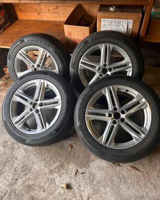 4 CERCHI ORIGINALI AUDI 19’ + 4 PNEUMATICI CONTINE