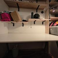 Scrivania bianca da ufficio o camera