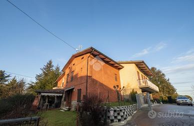 CASA SEMINDIPENDENTE A NEVIANO DEGLI ARDUINI