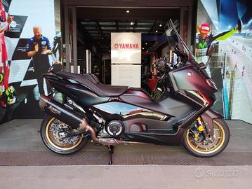 YAMAHA T-Max 560 Tech Max