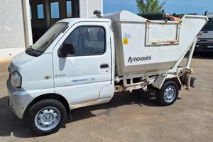 vasca raccolta rifiuti su Ercolino a benzina