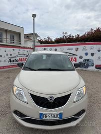 Lancia Ypsilon 1.2 69 CV 5 porte GPL Ecochic Gold