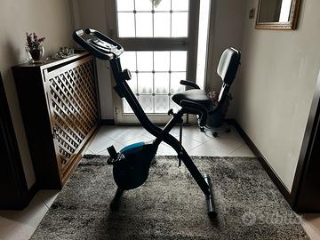 Cyclette - bike allenamento indoor