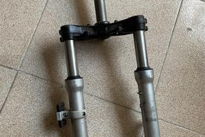 Farcella anteriore honda sh300