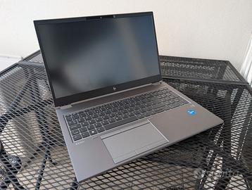 Workstation HP Zbook Fury G8 i7 32GB 1TB RTX3000