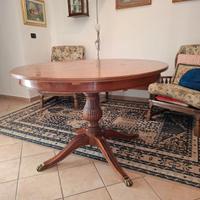 Tavolo rotondo da pranzo