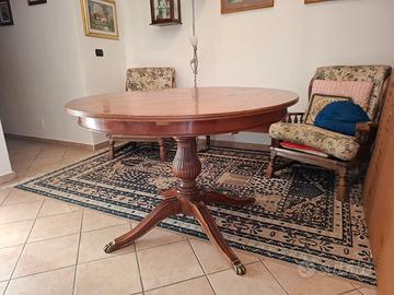 Tavolo rotondo da pranzo