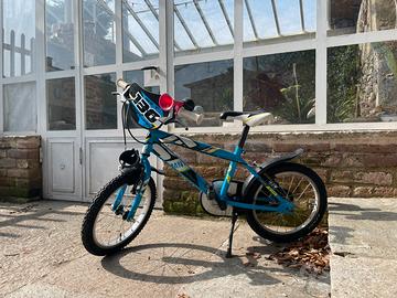 Bicicletta bimbo bimba Montana Bolt 16 pollici