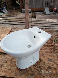 bidet  nuovo di fabbrica 