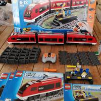 Lego City 4 set: treno 7938 + stazione + rotaie