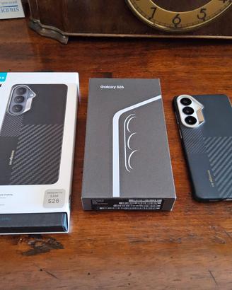 Samsung Galaxy S26 12/256 bianco nuovo + cover Ben