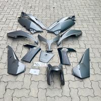 KIT CARENE TMAX 2008 2011 ORIGINALI CON DIFETTI