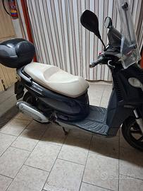 piagio Carnaby 250
