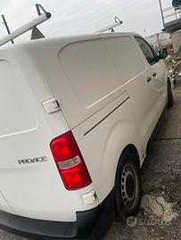 Furgone Toyota proace