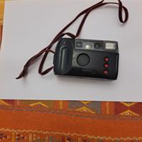 macchina fotografica Yashica AF-Mini