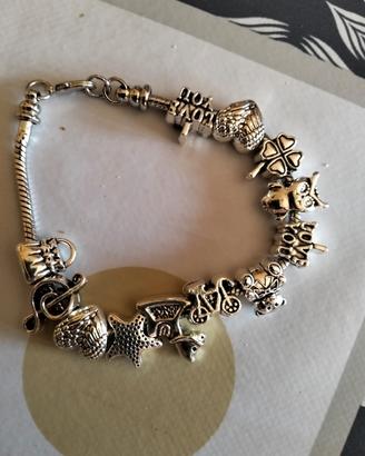 bracciale  con ciondoli  Re di Capri
