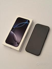 iPhone 16 Pro 128GB Black Titanium in garanzia