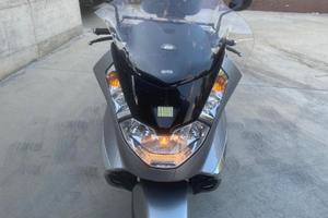 Scouter Aprilia atlantic 500