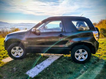 4x4 Suzuki grand Vitara 3 porte .1600 benzina 