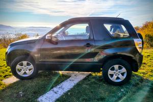 4x4 Suzuki grand Vitara 3 porte .1600 benzina 