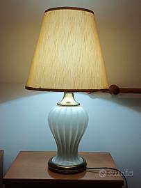 Lampada da tavolo
