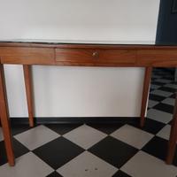 Tavolo  scrittoio