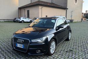 Audi A1 1.4 tfsi Attraction 122cv 119g s-tronic