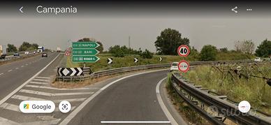 Terreno fronte strada