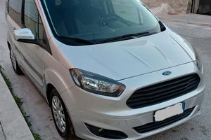 ford tourneo courier