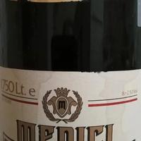 Bottiglia di vino Lambrusco dell'Emilia Vintage 