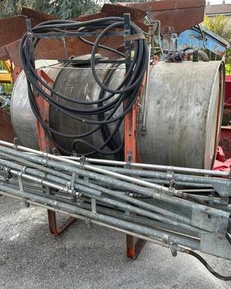 Botte per diserbo zincata marca Carpi da 600 litri