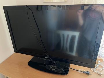 TV Philips 32" modello 32PFL5606H/12