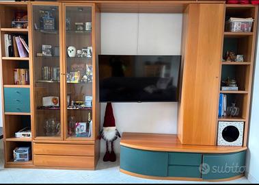Parete attrezzata/soggiorno