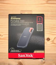 Hard Disk ssd SanDisk 1tb nuovo