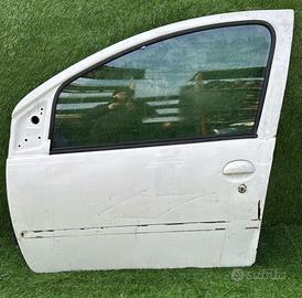 PORTIERA ANTERIORE SINISTRA TOYOTA Aygo 1Â° Serie