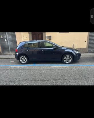 Golf bluemotion