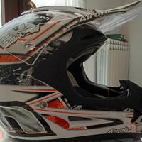 casco motocross airoh