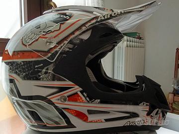 casco motocross airoh