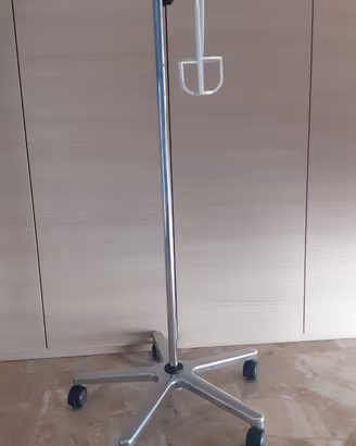 Asta porta flebo