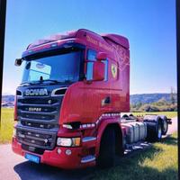 SCANIA R 520 anno 2016 euro 6 km 740000