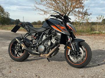 Ktm superduke 1290 r