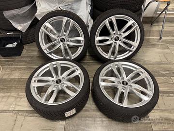 Cerchi Audi 19” originali + gomme invernali nuove