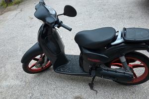 Scarabeo 50 whizz