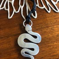 Ciondolo serpente Dodo