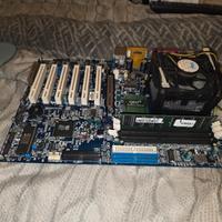 scheda madre qdi superb 4 v ben tenuta. funzionant