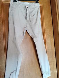 pantaloni estivi colore sabbia