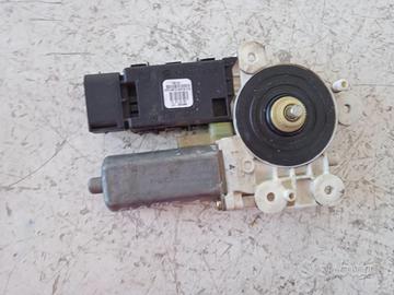 MOTORINO ALZAVETRO POSTERIORE SINISTRO MERCEDES Cl