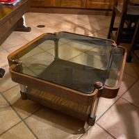 Tavolino da salotto multistrato con ruote