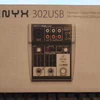 Mixer Behringer 302USB