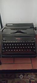 macchina da scrivere Hermes 2000